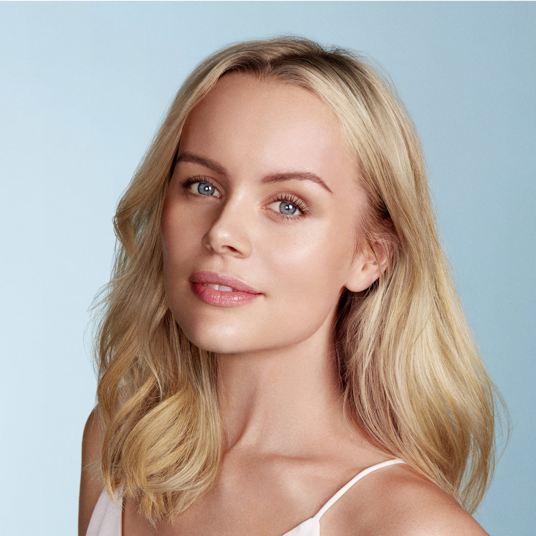 Image of model with natural looking makeup
